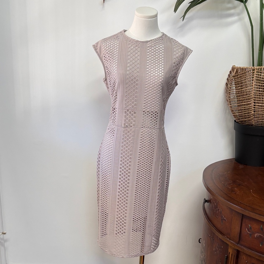 Twenty Elegant Lined Lace Sleeveless Dress Soft  M